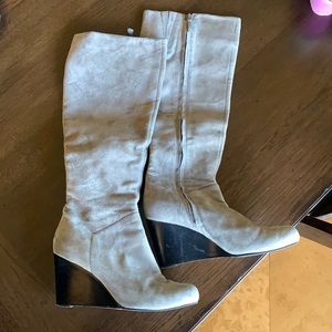 Come Haan knee high gray boots with heel!